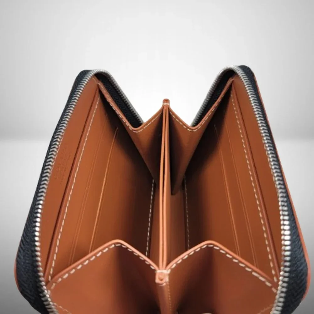 GOYARD BLACK & TAN MATIGNON PM ZIPP AROUND WALLET - Picture 8 of 10